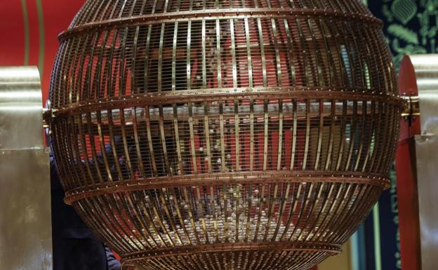 Cómo y dónde cobrar la Lotería de Navidad: solo estos bancos están autorizados