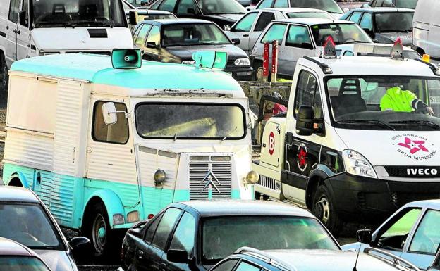 La DGT pone fin a los coches 'okupas'