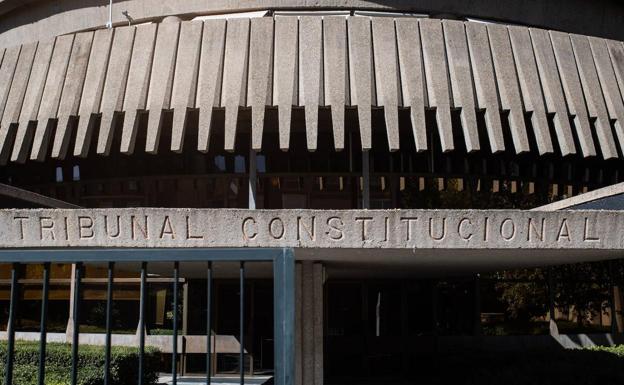 Cada día más ajenos