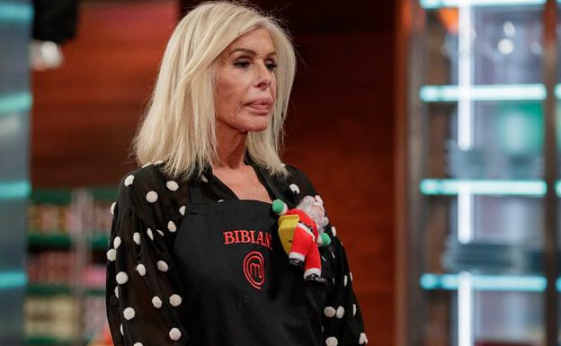 El disparatado fallo de Bibiana en 'Masterchef Navidad': «¡Viva la silicona!»