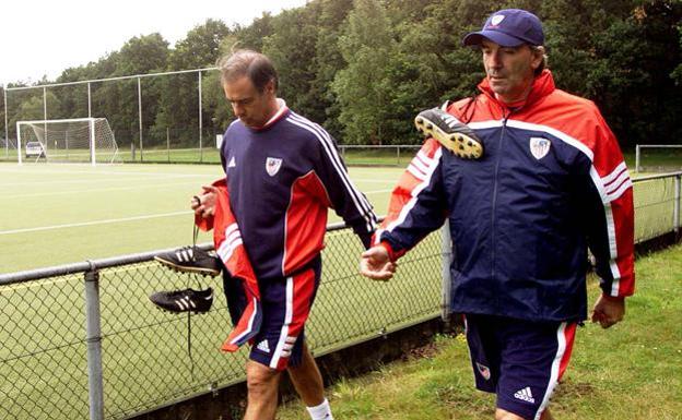 Iribar y Dani recuerdan a Txetxu Rojo, «el Mozart del fútbol»