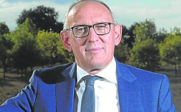 González destaca el impacto de las ayudas sociales y fiscales en su último discurso del año