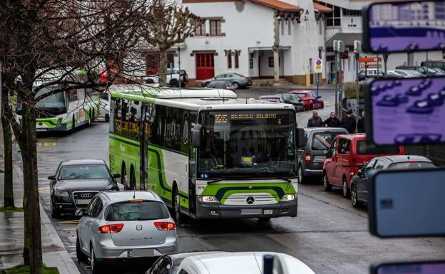 31 días más de paros en el Bizkaibus de Busturialdea y Lea Artibai