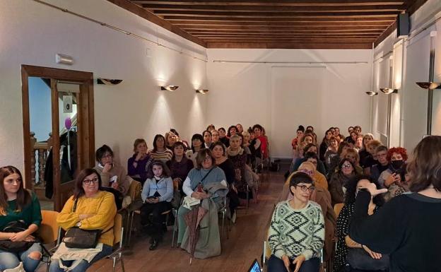 Arrigorriagako lamiaenakideen lehen bilerak arrakasta izan du