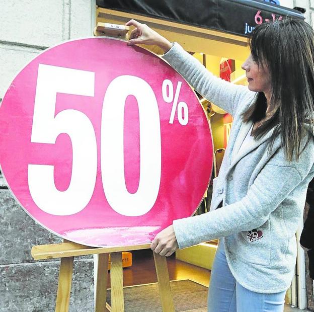 La campaña de rebajas generará cerca de 8.000 contratos en Euskadi