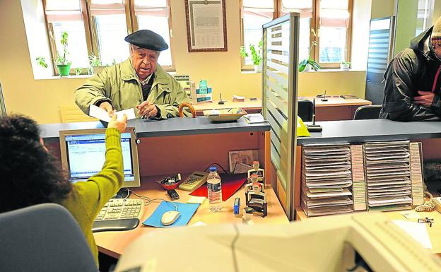 El gasto de personal municipal asciende a los 15 millones, el 34% del total del presupuesto