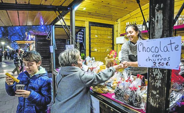 El mercado navideño quiere repetir en La Florida tras el «éxito» de su traslado
