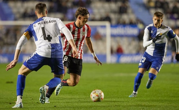 El Athletic busca soluciones en el mercado para reflotar a un filial hundido