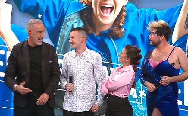 Una concursante sorprende al llevarse el Satisfyer al 'Conquistador del Caribe'