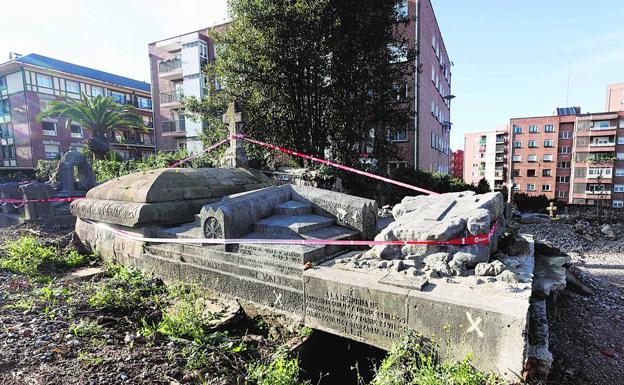 Caminando entre las tumbas