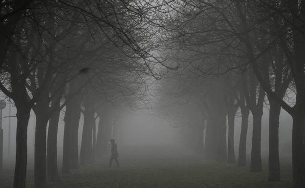 La llegada de viento del norte cargado de humedad dejará frío, lluvia y nieve a partir del domingo