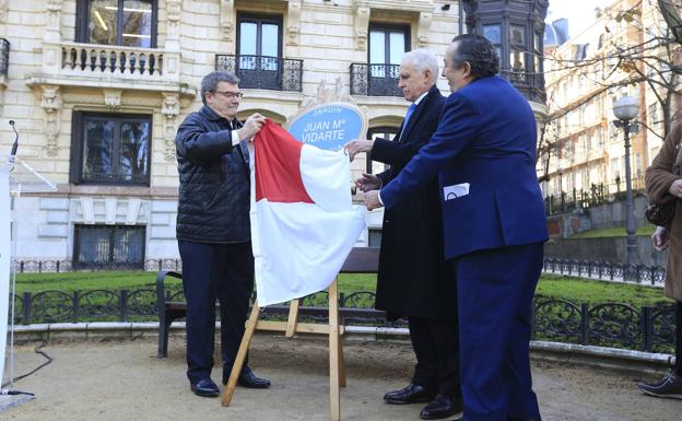 Inauguran un jardín en honor al exsenador Juan Mari Vidarte en Bilbao