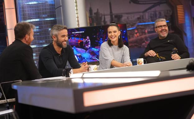 Pablo Motos desvela que Laura Escanes acudió a 'El Hormiguero' con su novio, Álvaro de Luna