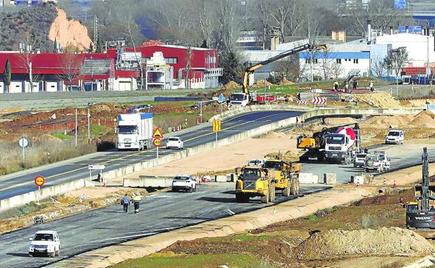 Álava iniciará este año reformas clave en el nudo de Armiñón y el vial del polígono de Foronda