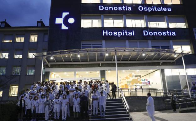 Sagardui afirma que la exclusividad de los profesionales sanitarios «no es el debate en estos momentos» en Euskadi