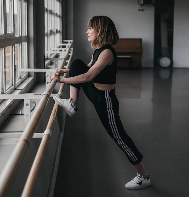 Cambiar de vida y hacer algo bonito: Diana crea las zapatillas más estilosas de Getxo