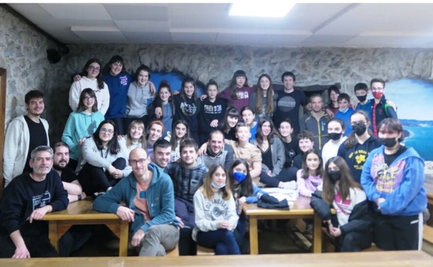 Otsailaren 10etik 12ra ospatuko da neguko bertso barnetegia, Muxikan