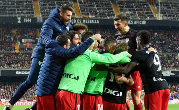 La arriesgada apuesta le sale redonda a Valverde