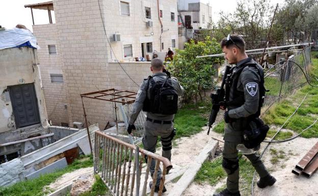 Israeli border agents patrol the Arab area of ​​the West Bank. 