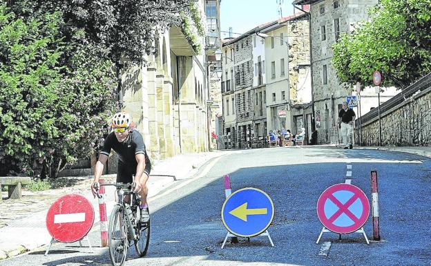 La variante de Legutio sacará 800 coches que atraviesan el pueblo a diario