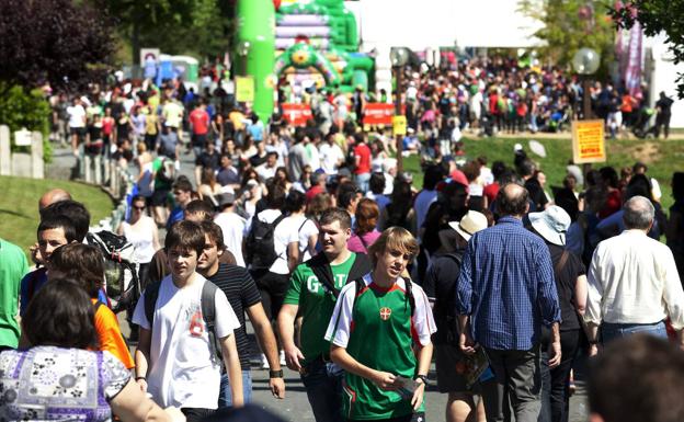 Senperen bosgarren kolegioaren obrak abian dira, datorren ikasturtean irekitzea erronkatzat hartuta