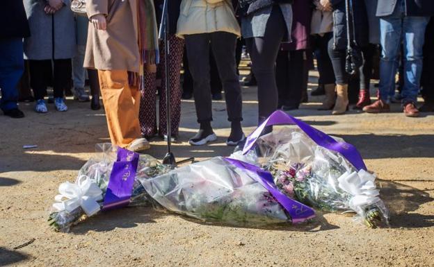 «Buenos estudiantes y con vocación social»: así eran los tres jóvenes fallecidos en el incendio de Huelva