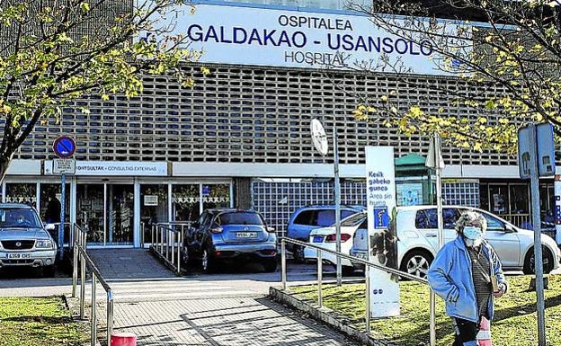 Más de 60 colectivos piden que el hospital de Galdakao incluya Pediatría y atención a partos de bajo riesgo