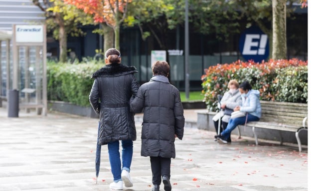 Desempleados de Erandio acompañarán a mayores para combatir la soledad indeseada