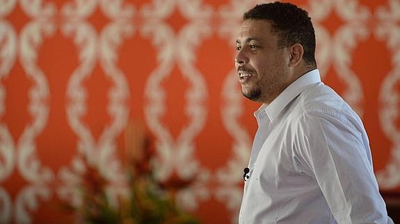 Ronaldo jugará en segunda en Estados Unidos