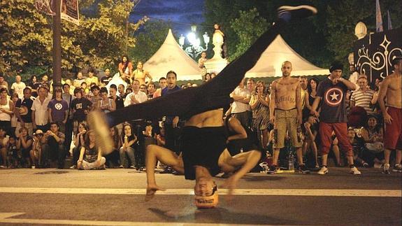 Performband, la 'app' para pagar a los artistas callejeros