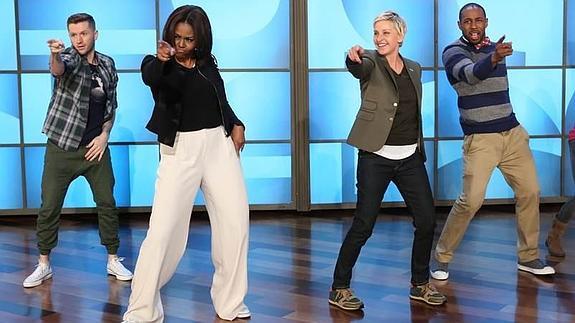 Michelle Obama baila al ritmo de Bruno Mars