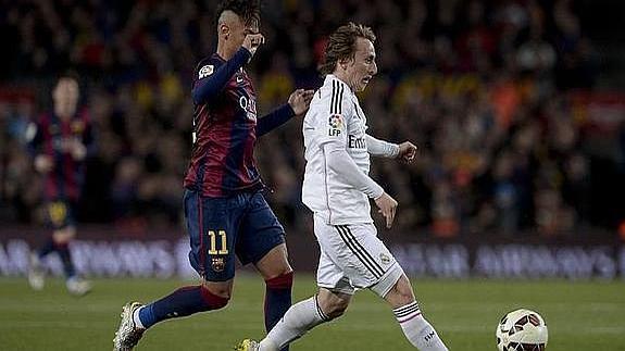 Modric rehabilita al enfermo