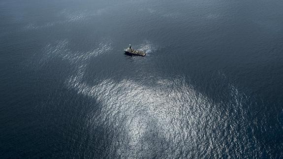 Detectadas manchas de fuel en cinco playas grancanarias Reserva de Biosfera