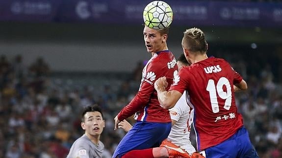 El Atlético se reencuentra con el gol en Shanghái