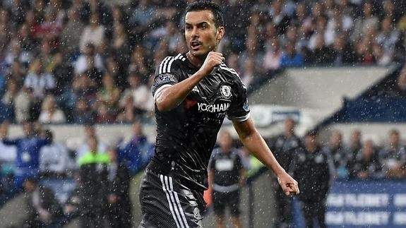 El Chelsea gana 3-2 en West Brom con gol de Pedro