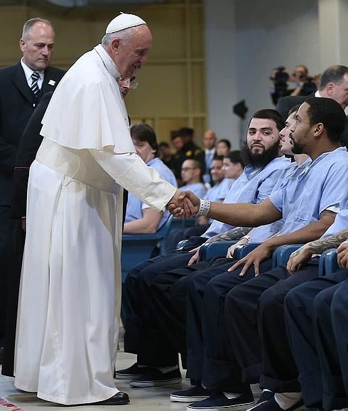 El Papa se reúne en Filadelfia con víctimas de sacerdotes pedófilos