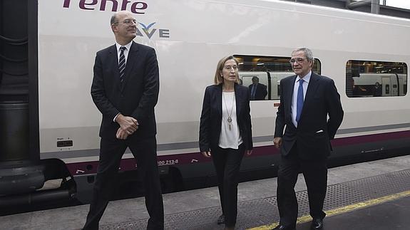 Renfe presenta su servicio wifi en trenes, que no se completará hasta 2017