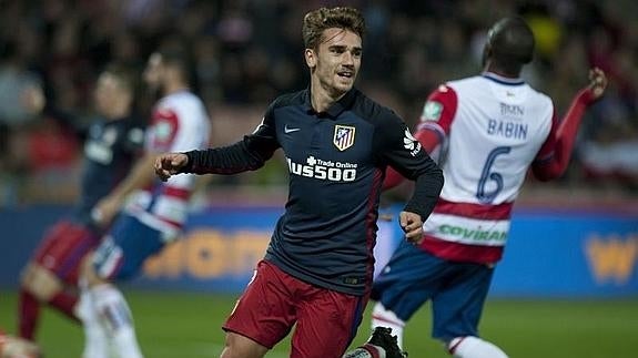 El Atlético exhibe solidez y Griezmann ejecuta