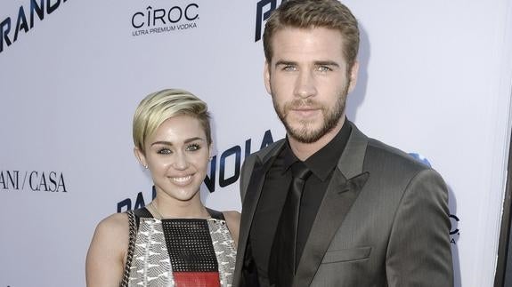 Miley Cyrus y Liam Hemsworth celebran juntos el Año Nuevo