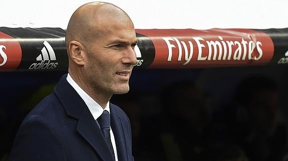 Zidane, sobre Isco y James: «Todos estamos en el mismo barco»