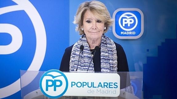 Aguirre dimite y señala a Rajoy que es «el tiempo de los sacrificios y cesiones»
