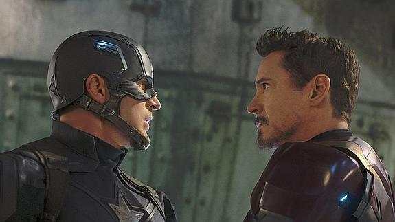 Chris Evans y Robert Downey Jr, en guerra en 'Capitán América: Civil War'