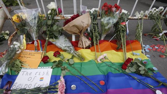 El Rey insta a permanecer «unidos» frente a ataques como el de Orlando