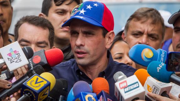 La oposición venezolana asegura haber validado las firmas necesarias para el revocatorio