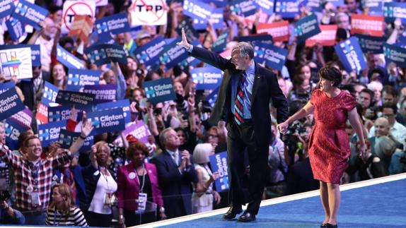 Tim Kaine, la sonrisa que esconde «una columna vertebral de acero»