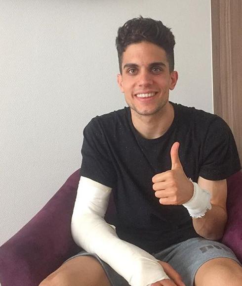 Bartra ya sonríe y está «mucho mejor» tras ser operado