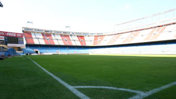 Un pueblo de Guadalajara pide al Atlético 500 asientos del Vicente Calderón