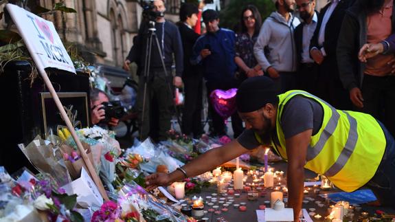 Detenidos en Libia el padre y un hermano del terrorista de Mánchester