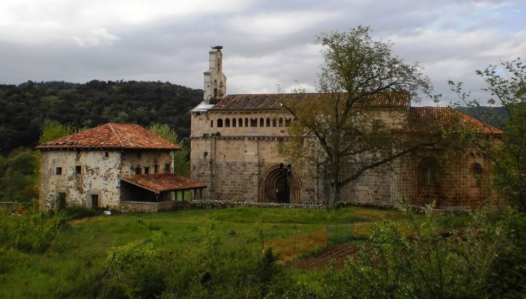 Un paseo por las joyas románicas del valle de Mena