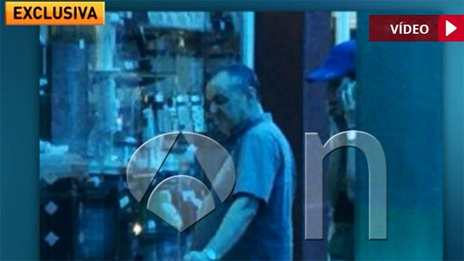 De Juana Chaos, prófugo desde 2008, fotografiado en un centro comercial de Venezuela